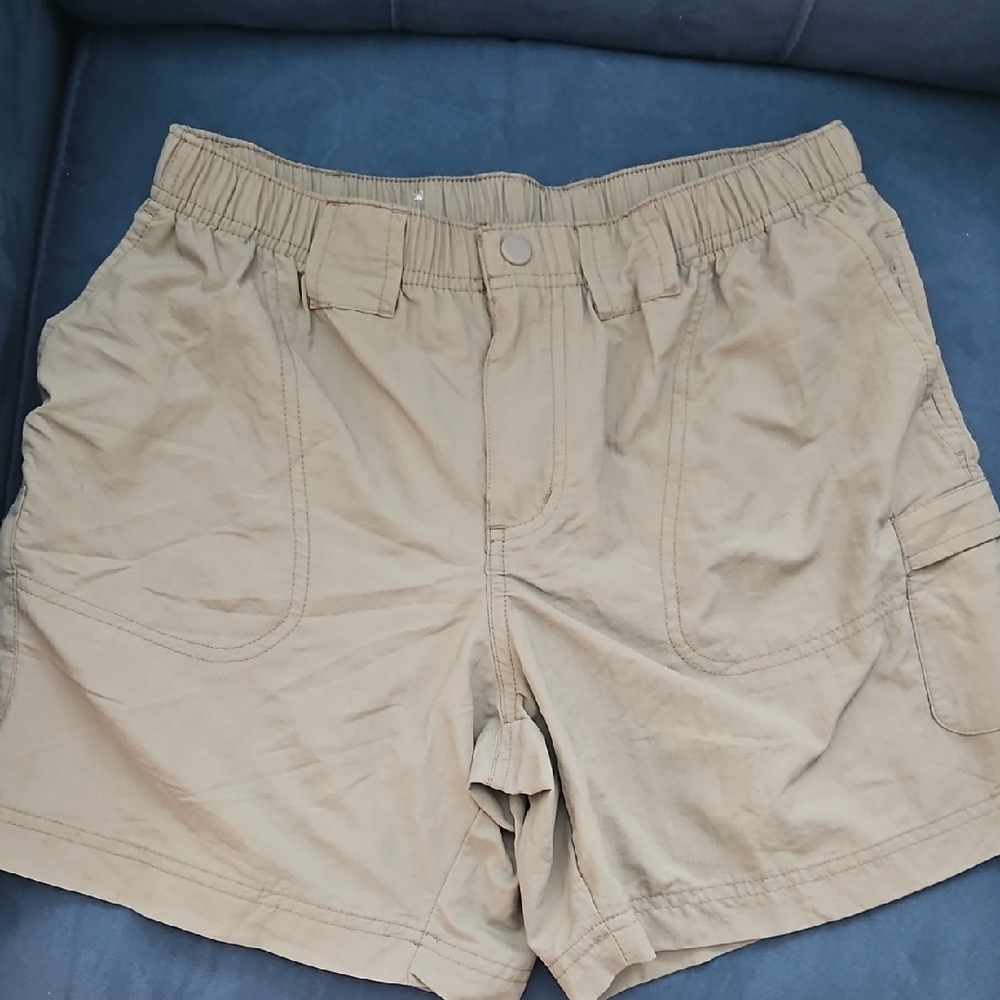 Columbia Tan Cargo Shorts with Elastic Waistband